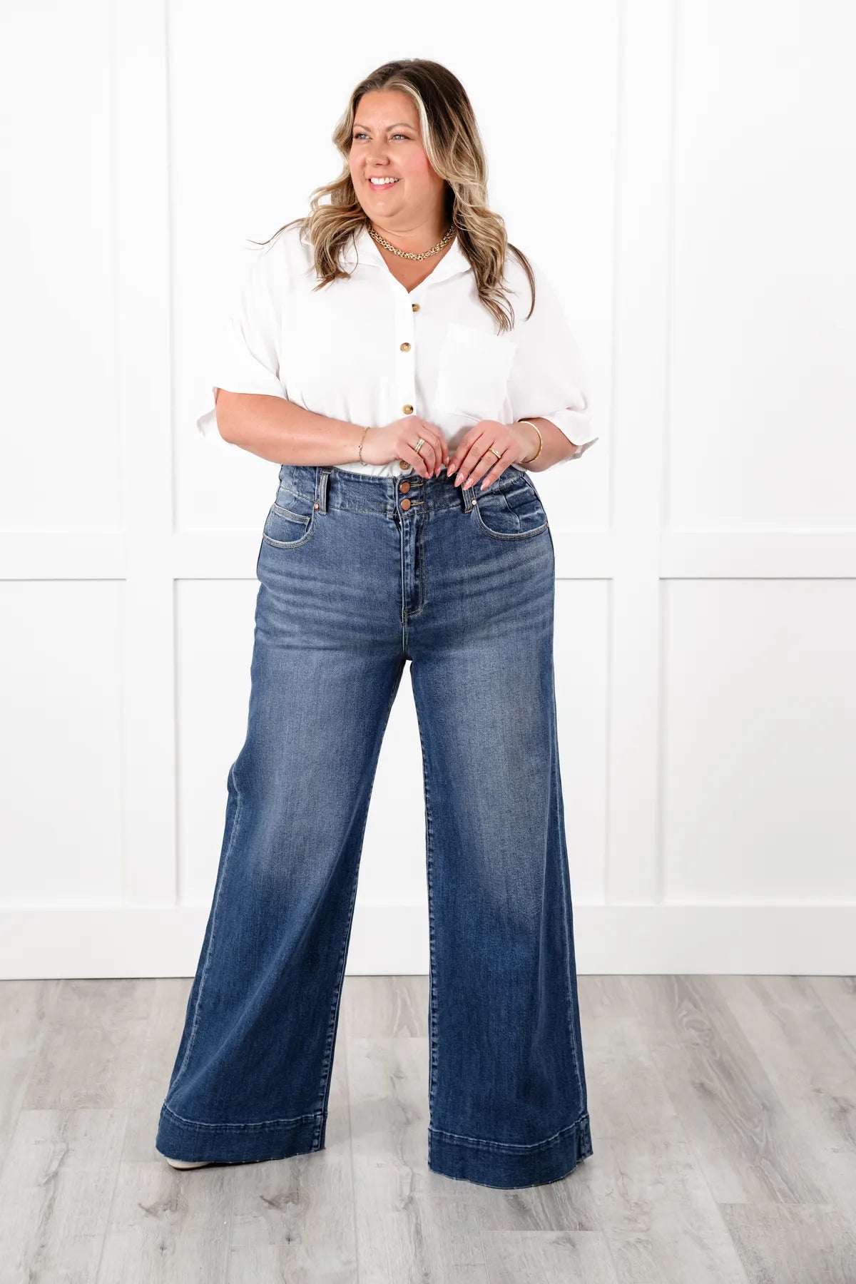 BYNNIE® Double Button Wide Leg Trouser Hem Non-Distressed Jean