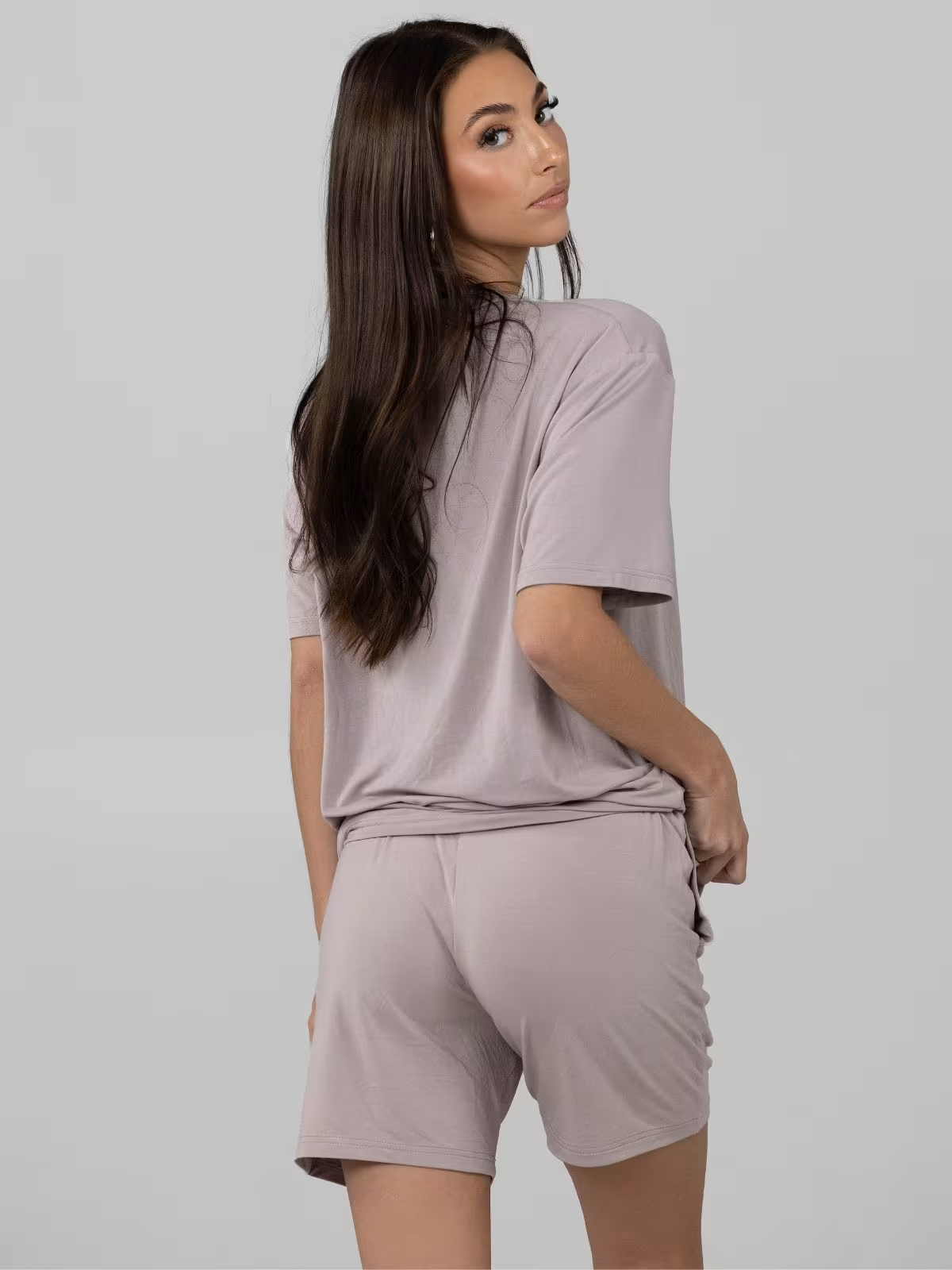 Essential Summer Set – Where Style Meets All-Day Comfort